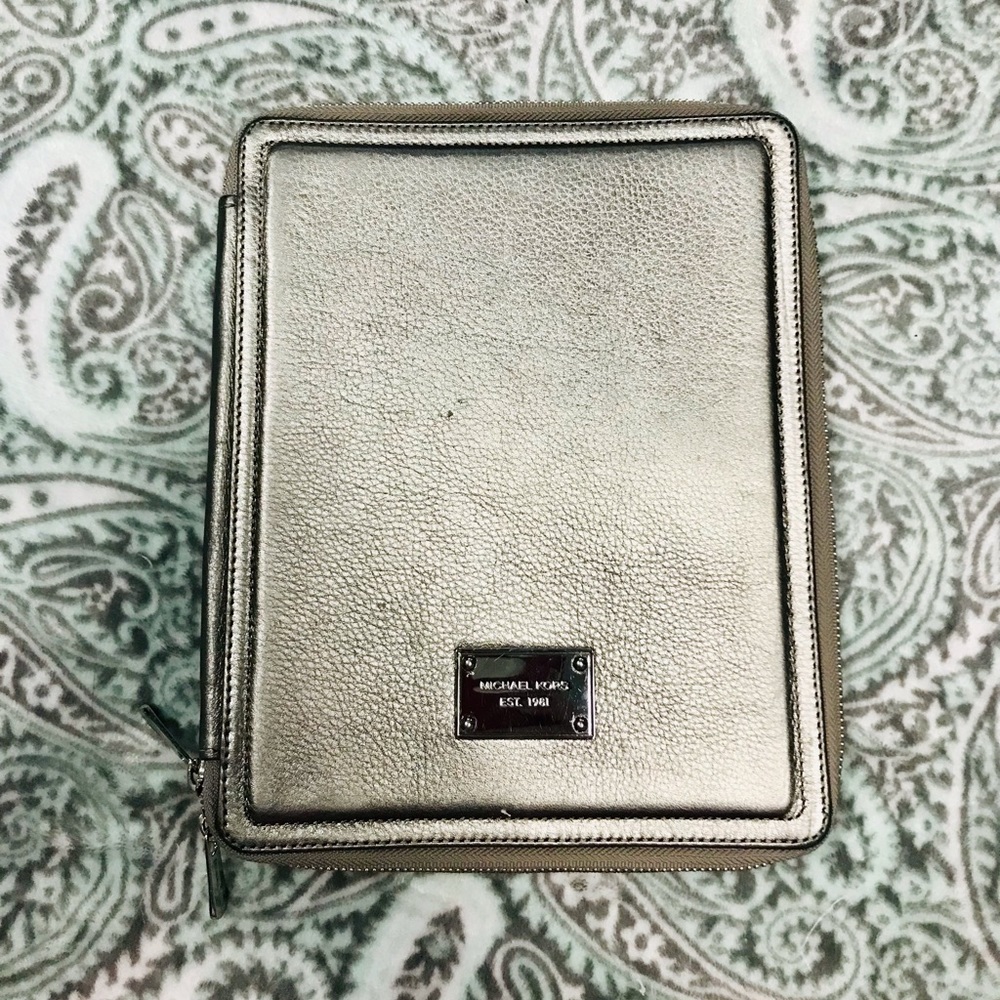 MICHAEL KORS Silver Tablet Folio Case